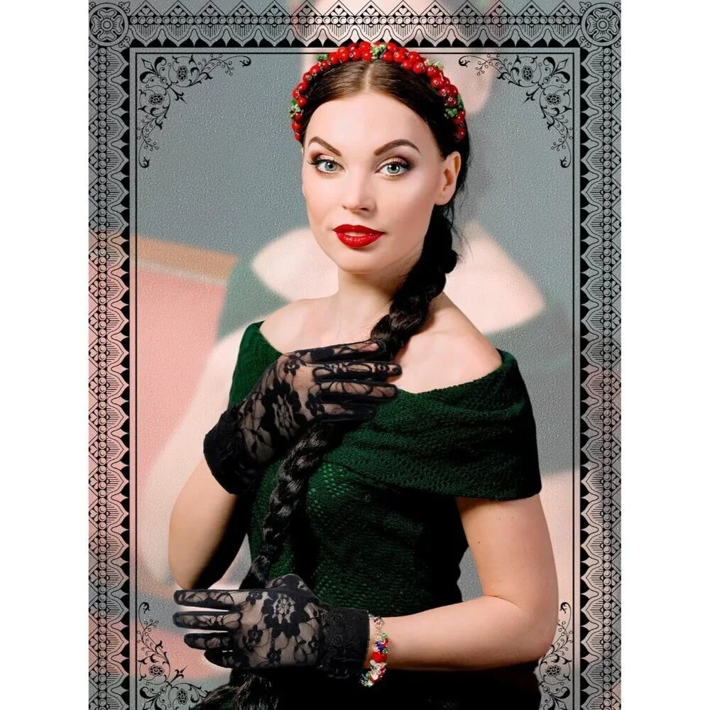 Women's Black Short Floral Finger Less Nylon Halloween Cosplay Lace Gloves